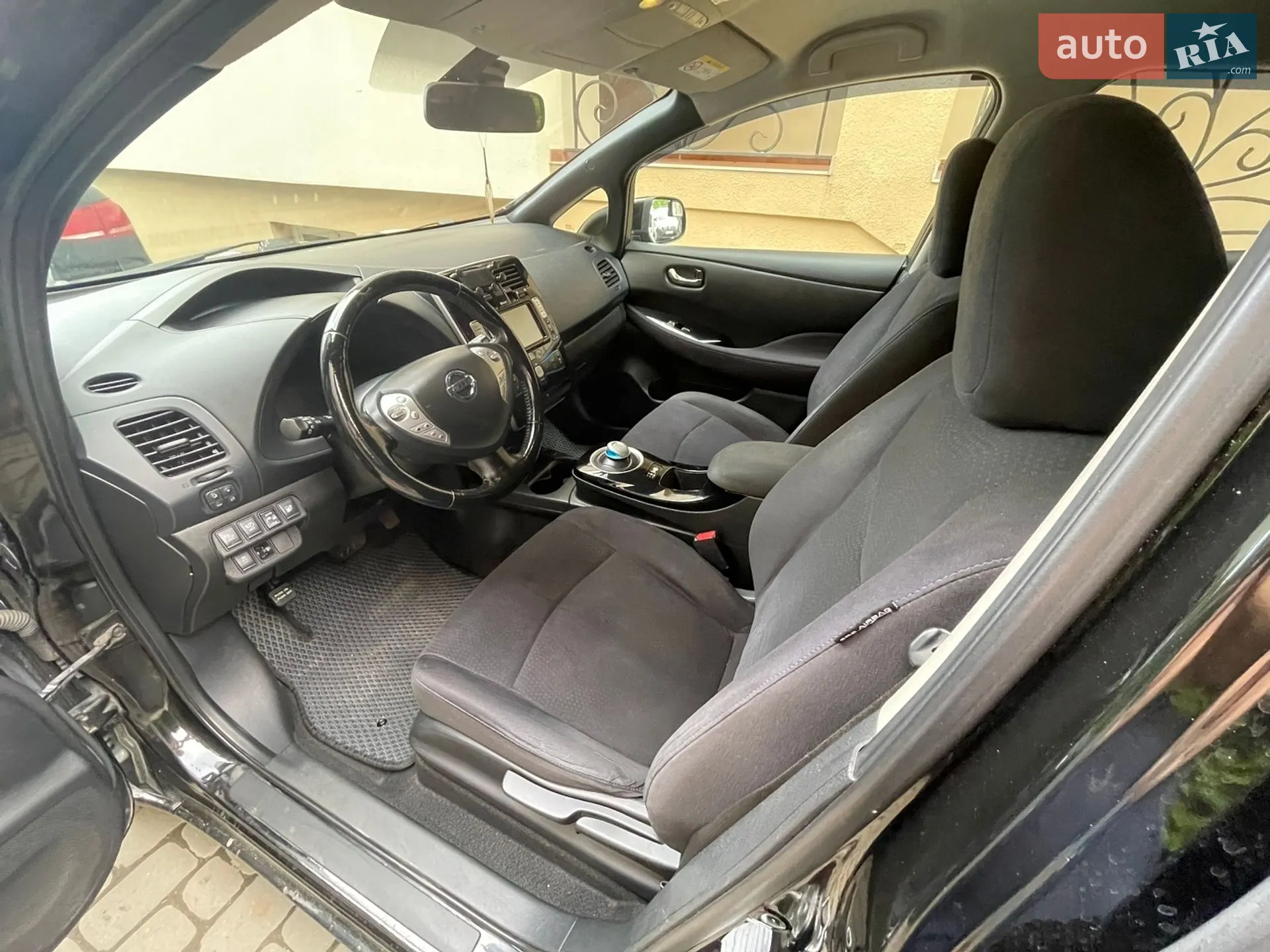 2013 Nissan Leaf - мініатюра 12