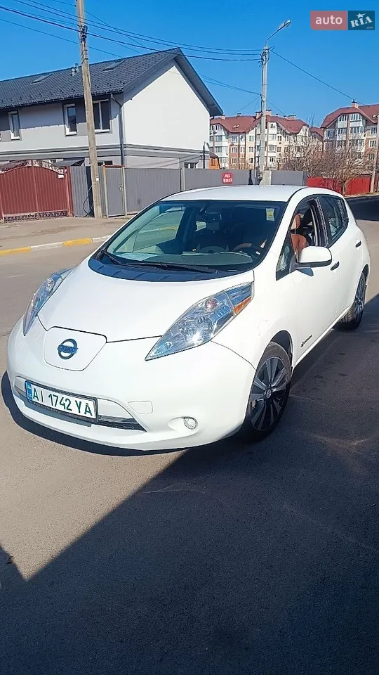 2014 Nissan Leaf - мініатюра 20