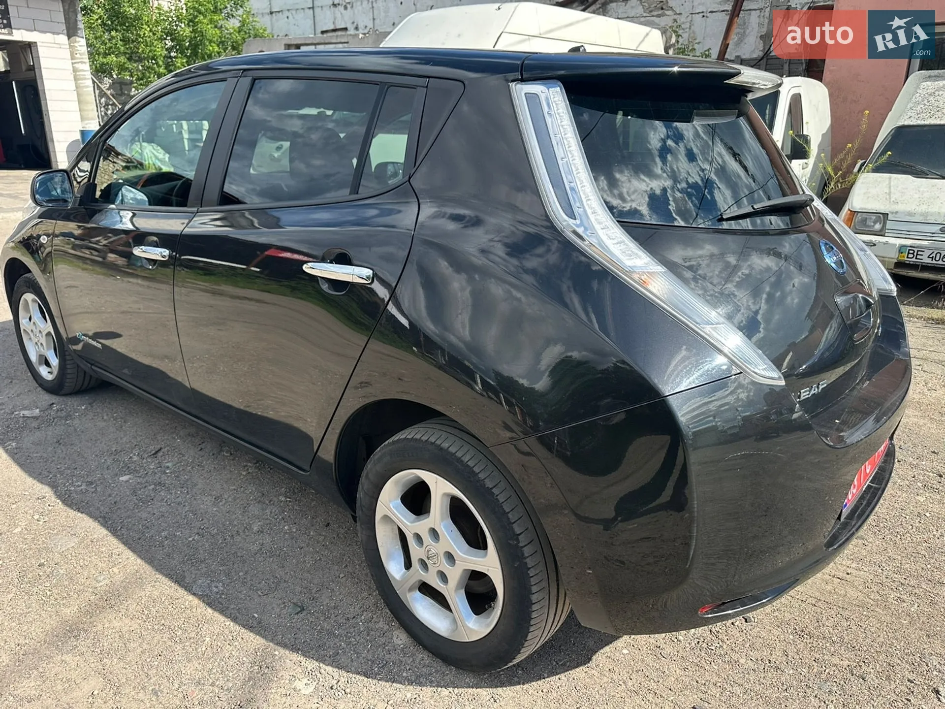 2015 Nissan Leaf - мініатюра 2