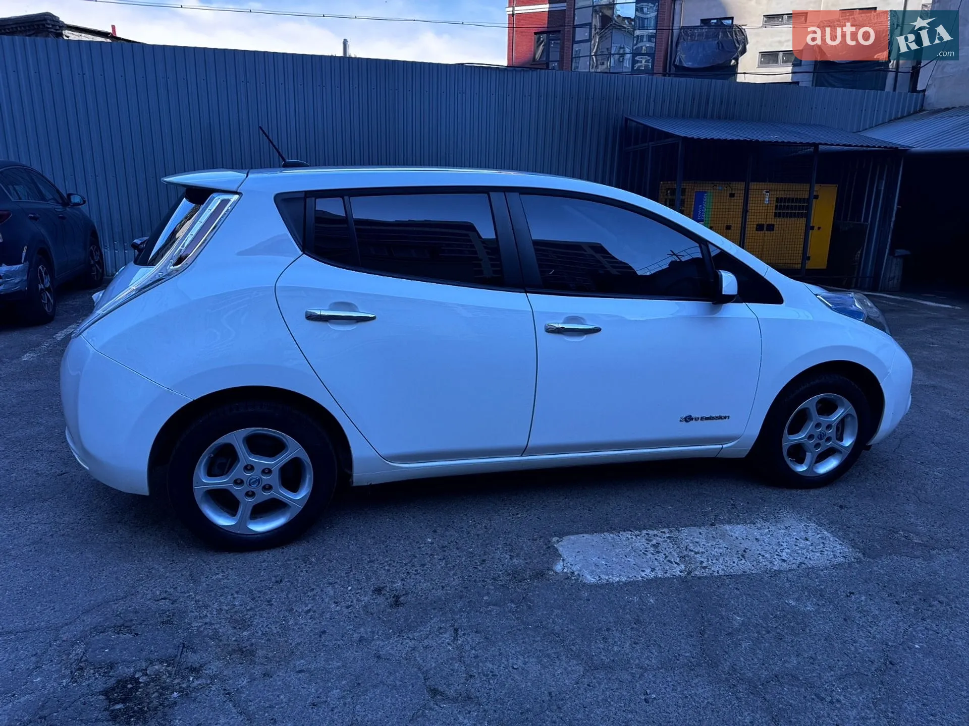 2016 Nissan Leaf - мініатюра 6