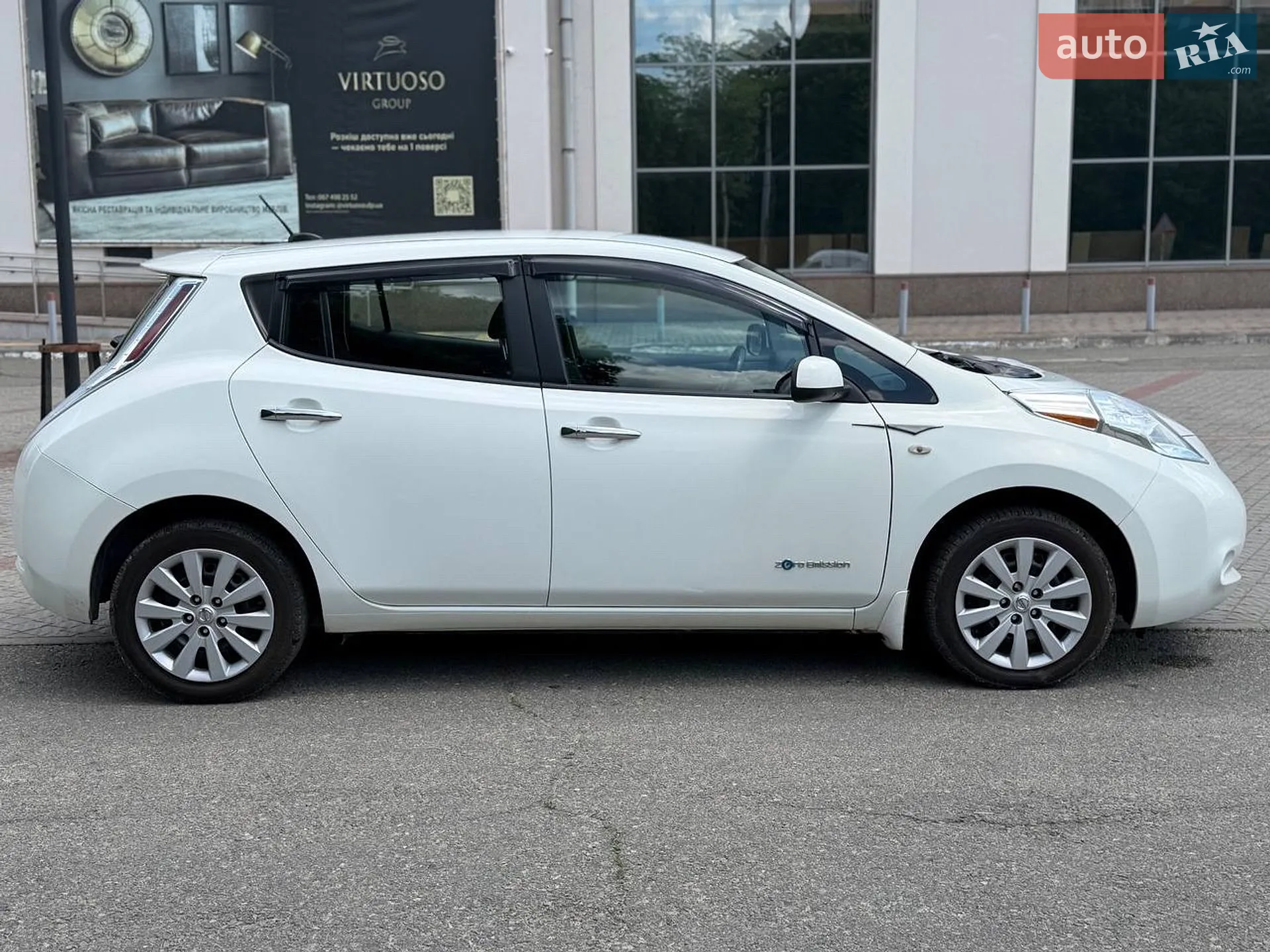 2014 Nissan Leaf - мініатюра 9
