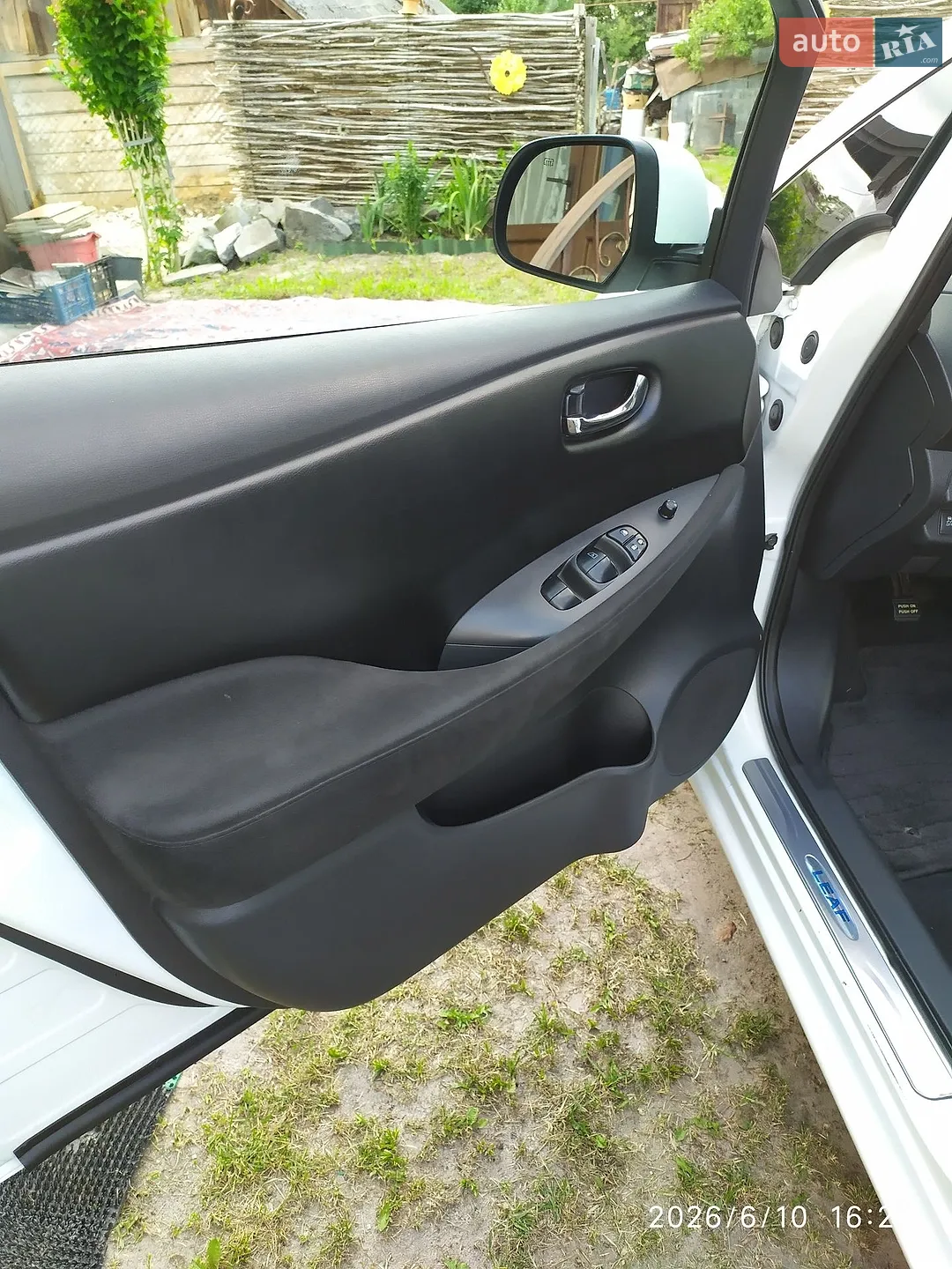 2014 Nissan Leaf - мініатюра 14
