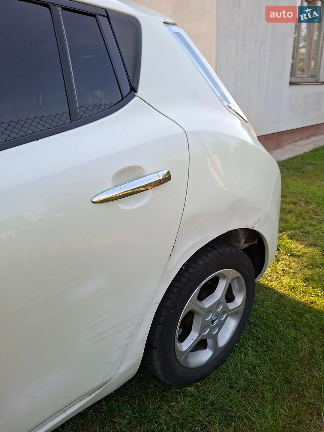 2012 Nissan Leaf - мініатюра 11