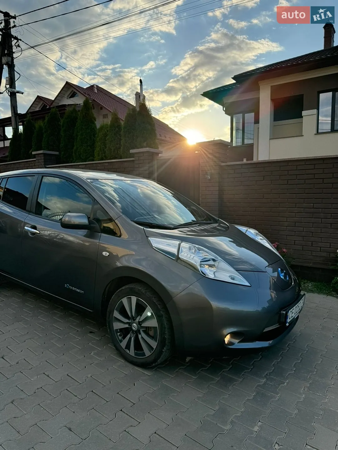2015 Nissan Leaf - мініатюра 12