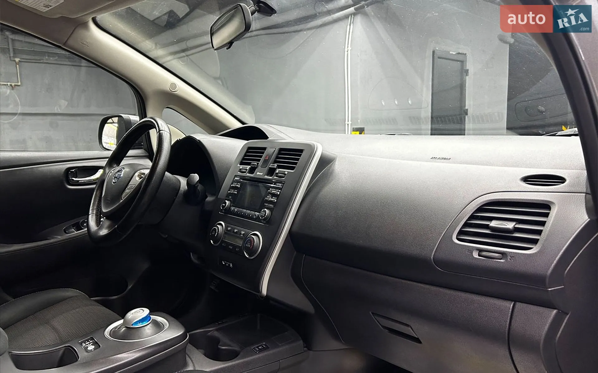 2015 Nissan Leaf - мініатюра 18