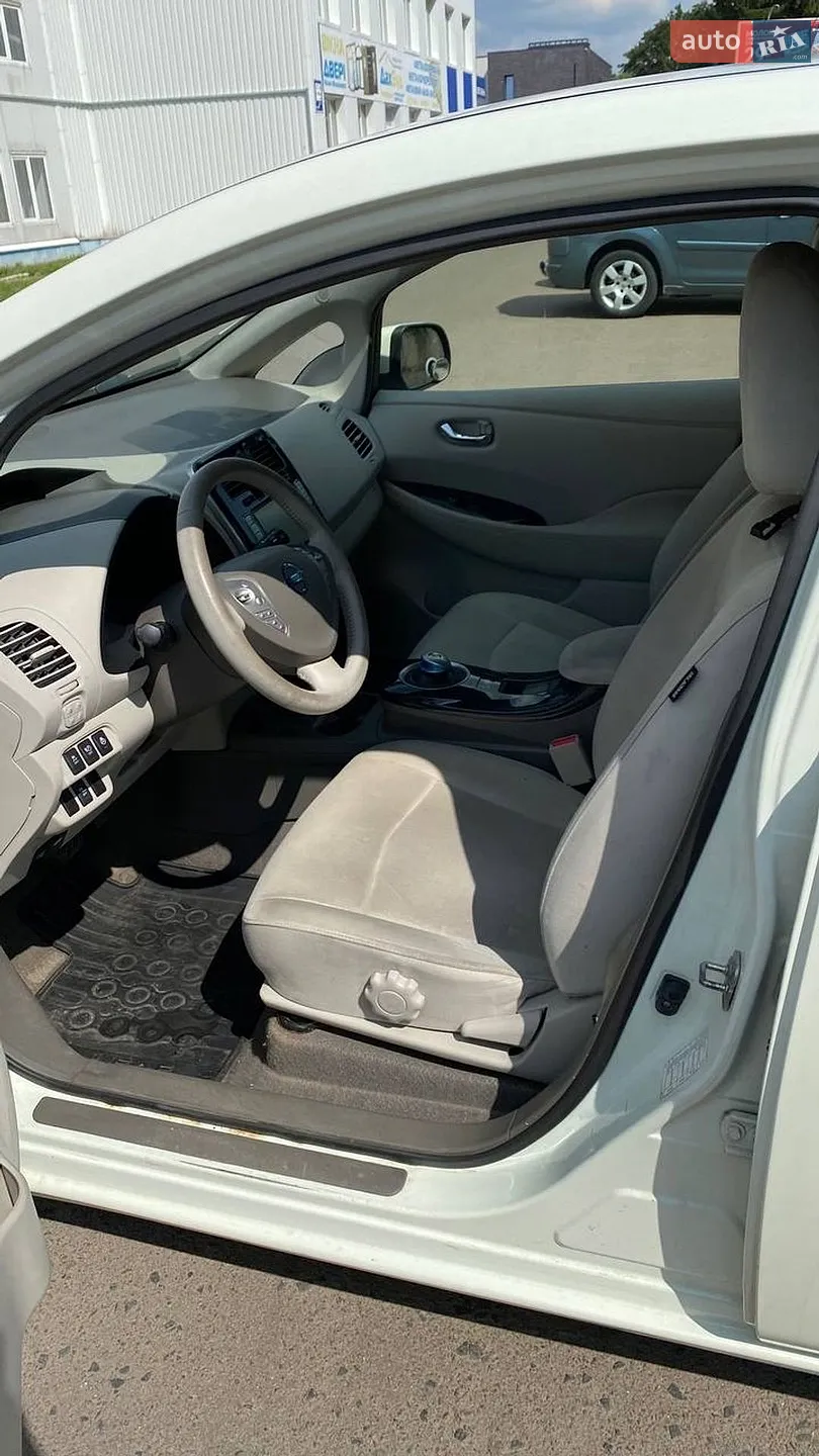 2012 Nissan Leaf - мініатюра 32