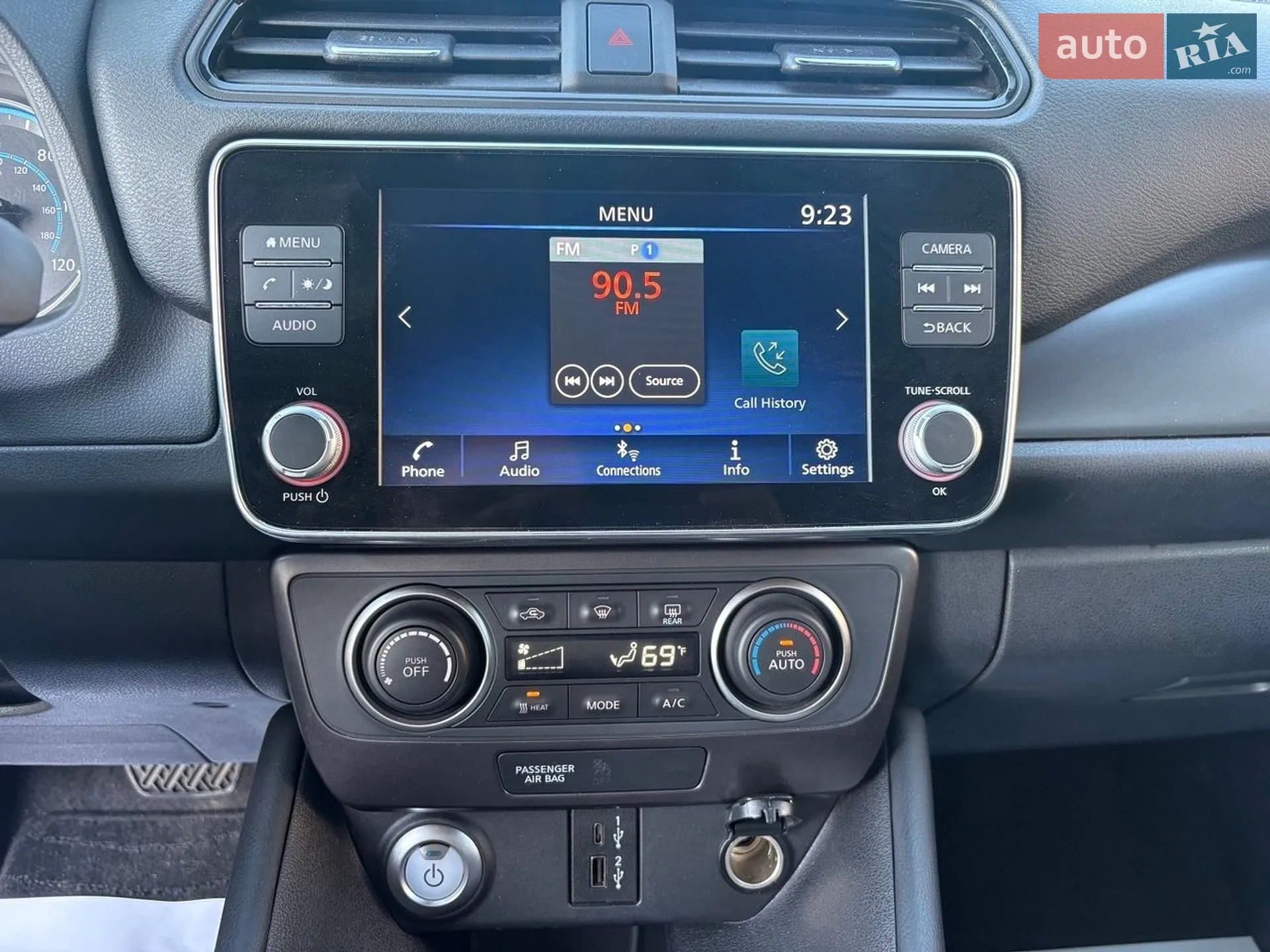 2022 Nissan Leaf - мініатюра 15