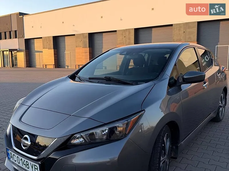 Nissan Leaf 2021