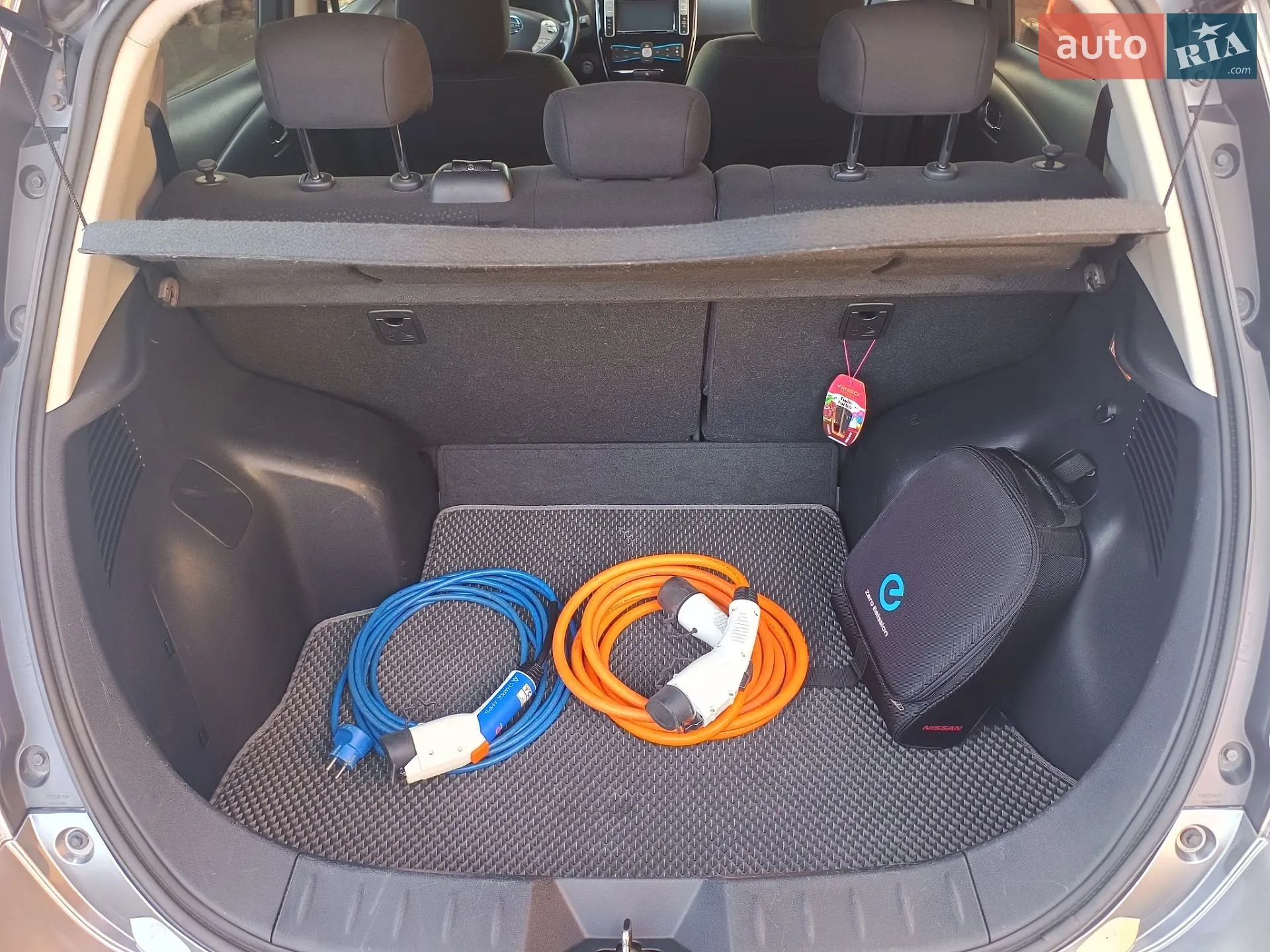 2015 Nissan Leaf - мініатюра 17