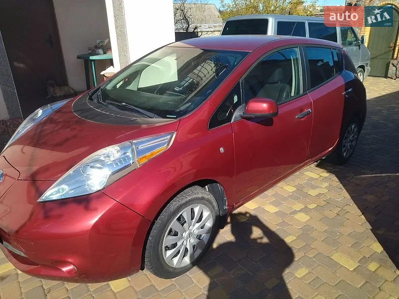 Nissan Leaf 2014