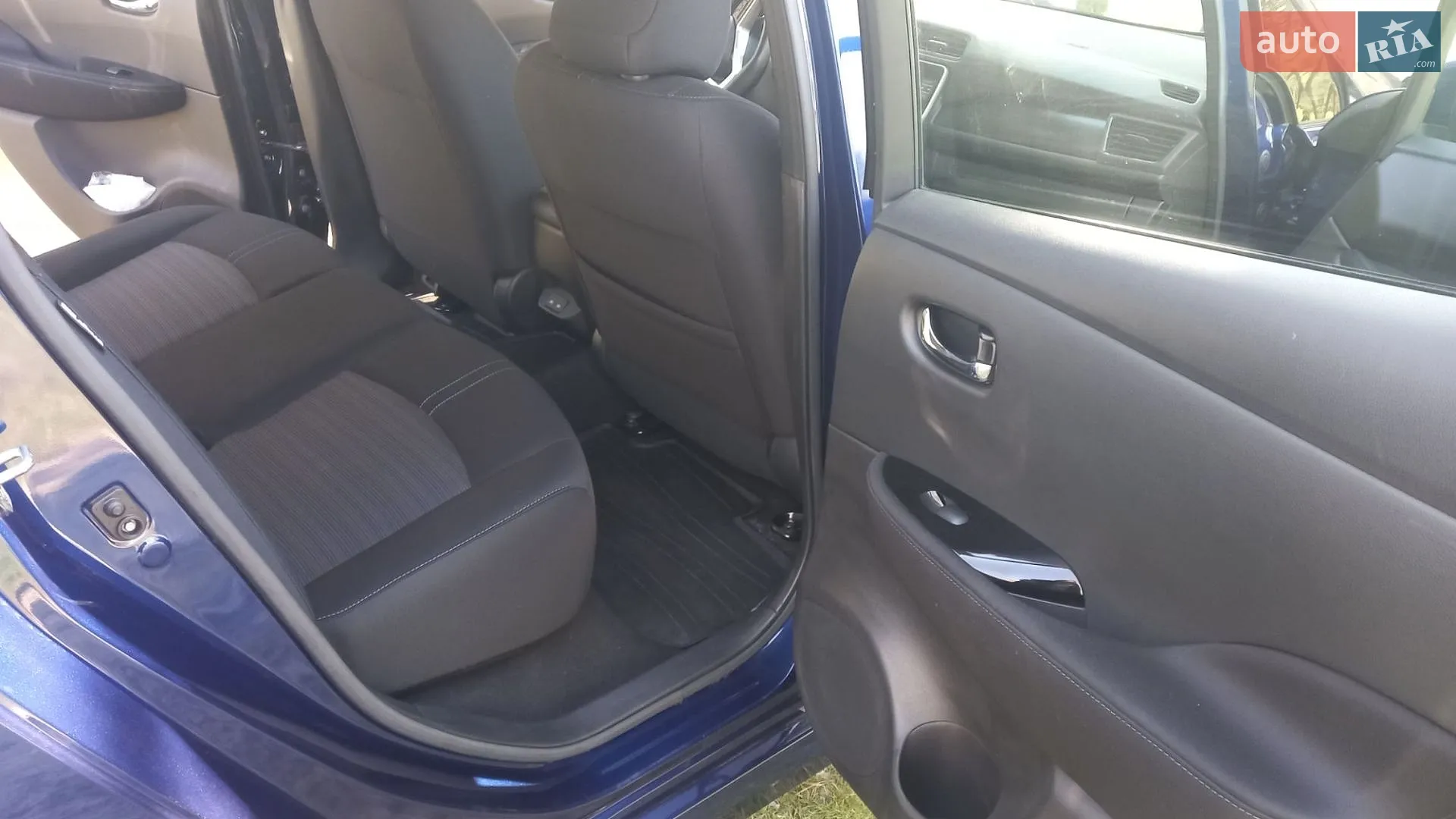 2020 Nissan Leaf - мініатюра 13