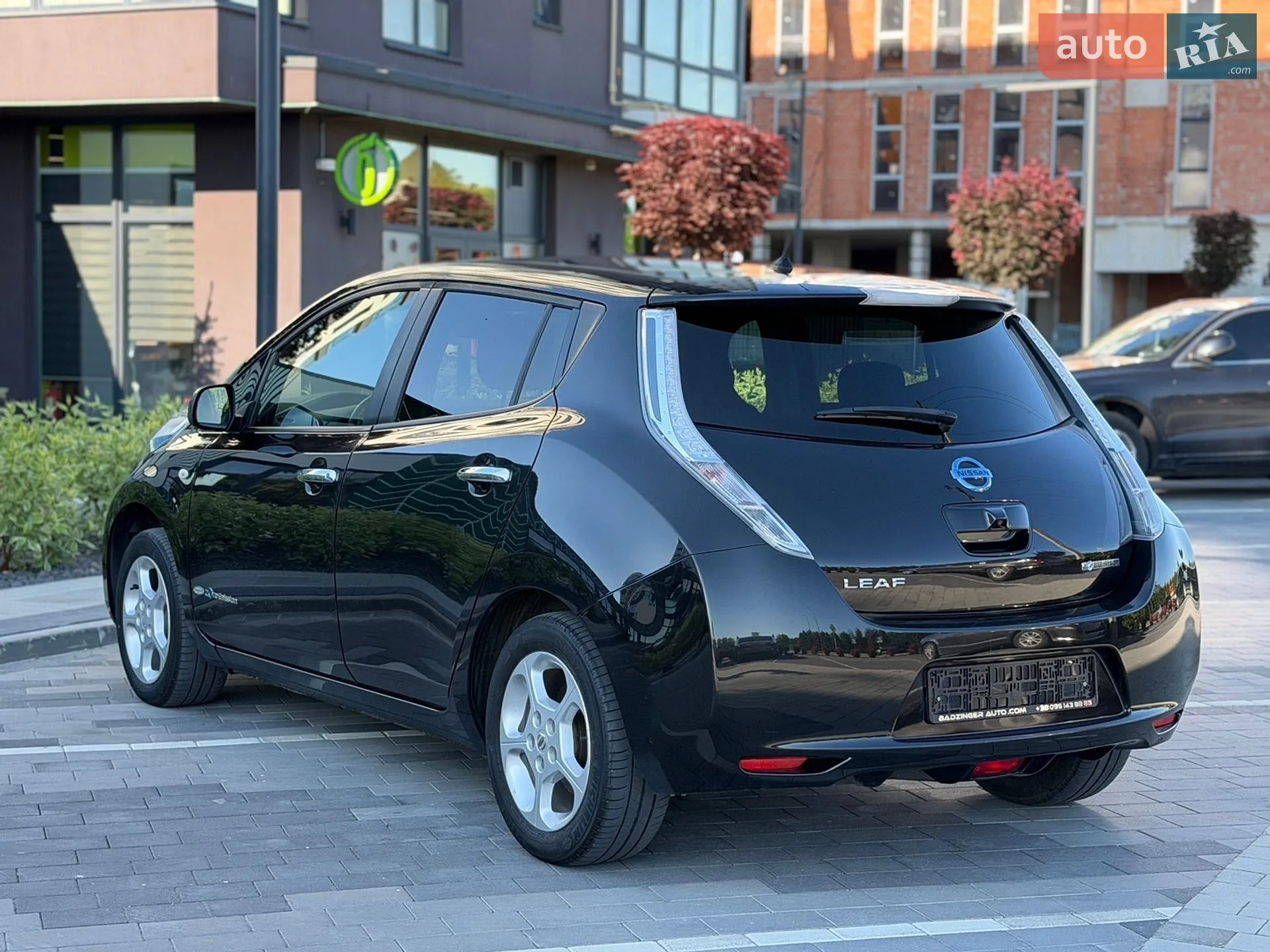 2017 Nissan Leaf - мініатюра 6