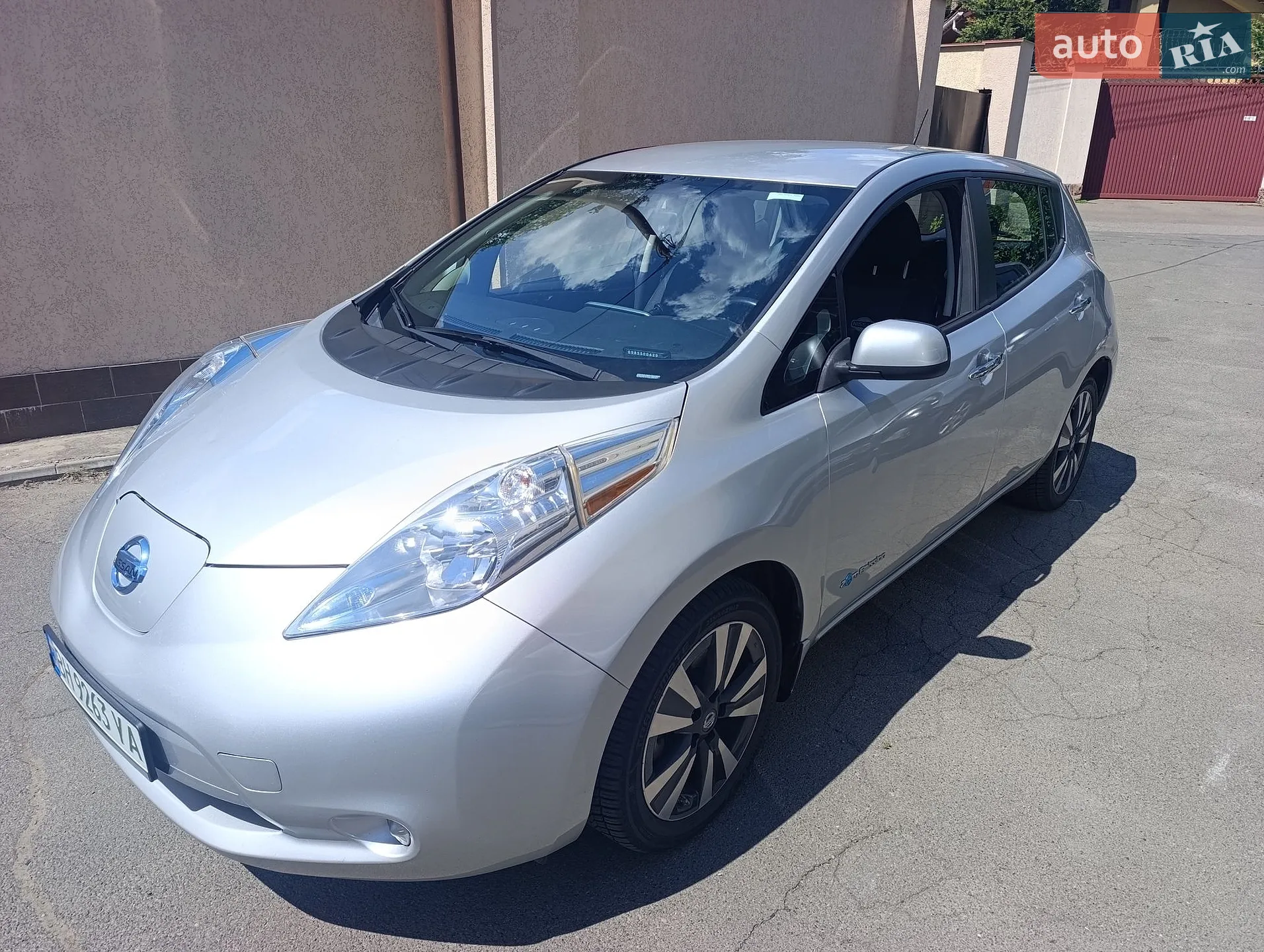 2015 Nissan Leaf - мініатюра 2