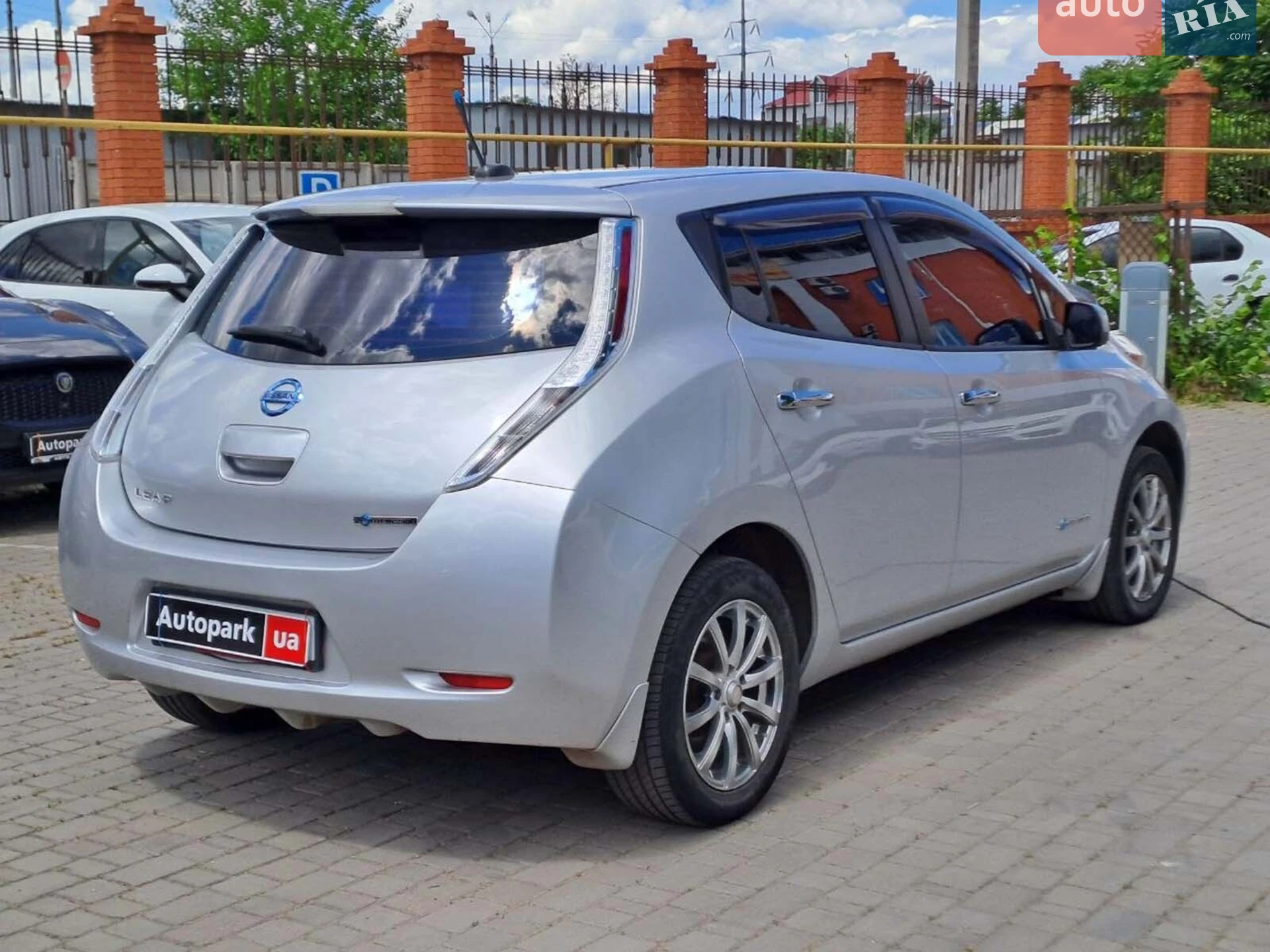 2013 Nissan Leaf - мініатюра 5