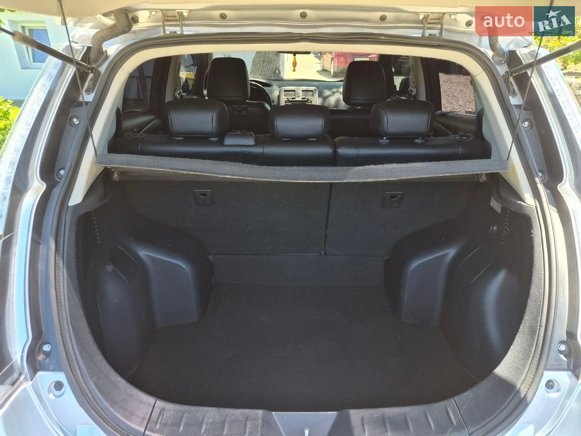 2015 Nissan Leaf - мініатюра 33