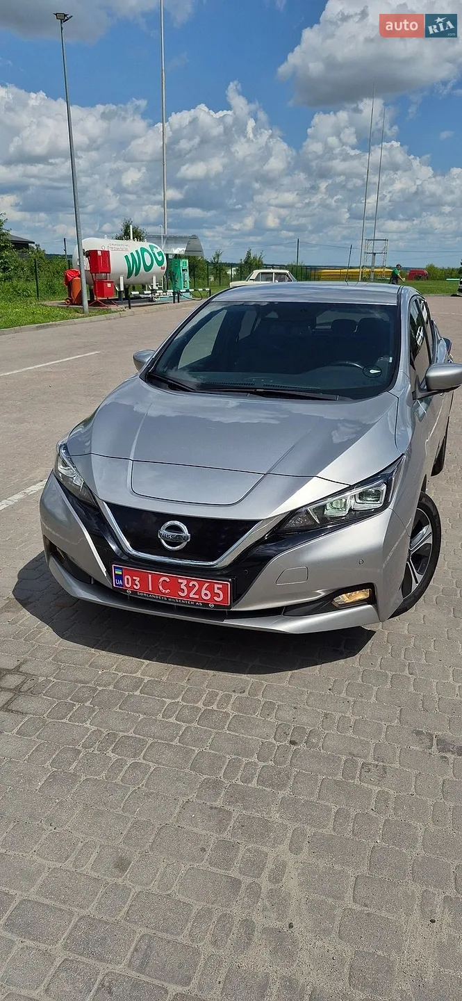2018 Nissan Leaf - фото 1