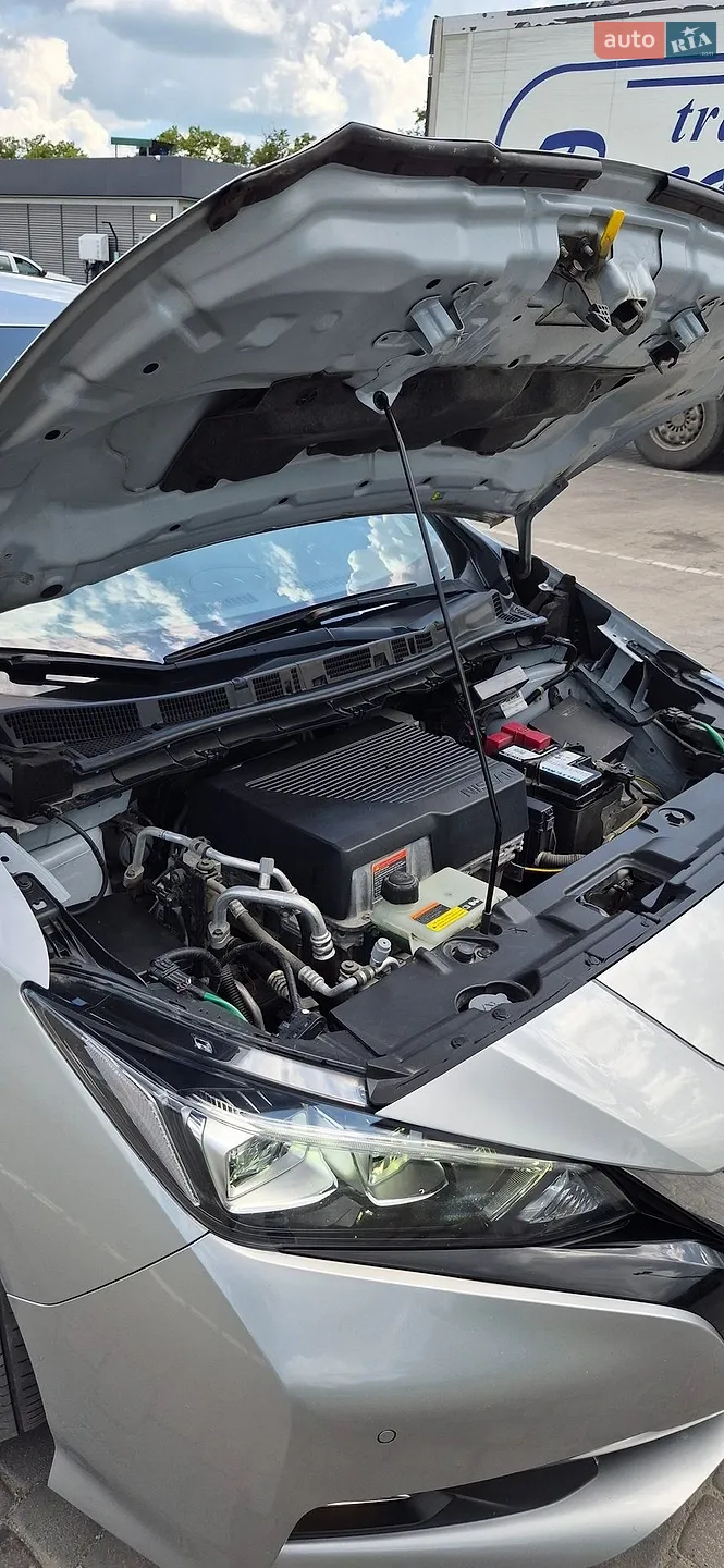 2018 Nissan Leaf - мініатюра 31