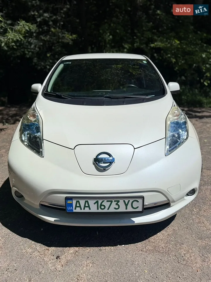 2015 Nissan Leaf - мініатюра 9