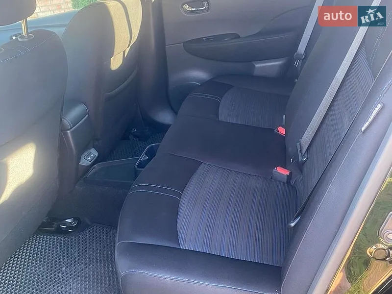 Nissan Leaf 2023 VIN 1N4AZ1BV7PC562209 фото оголошення 10 з 55