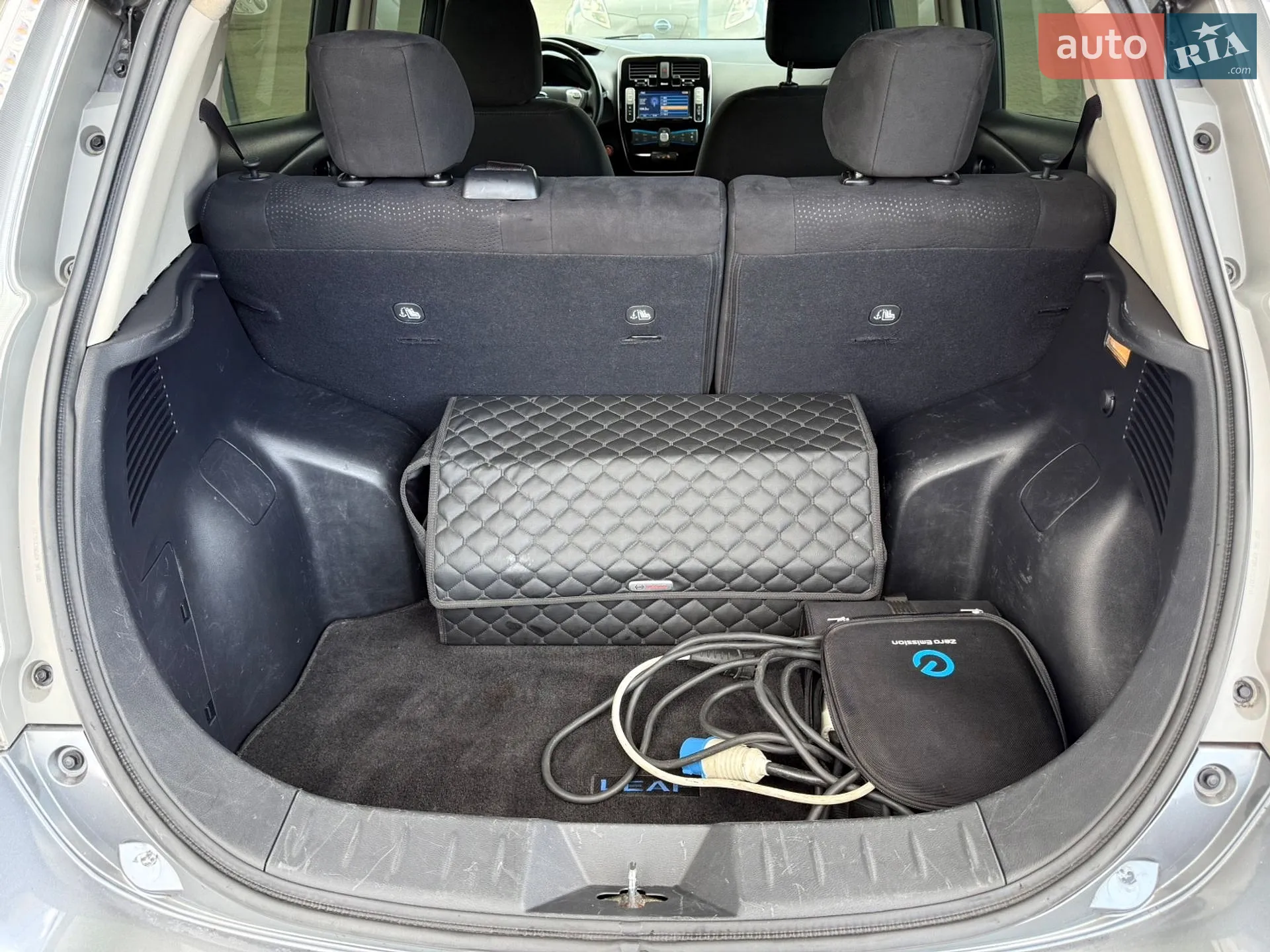 2015 Nissan Leaf - мініатюра 11