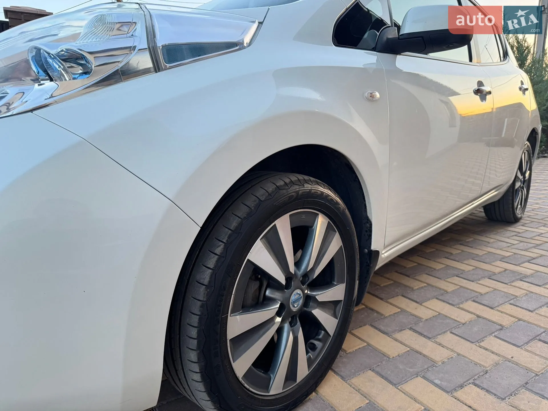 2014 Nissan Leaf - мініатюра 7