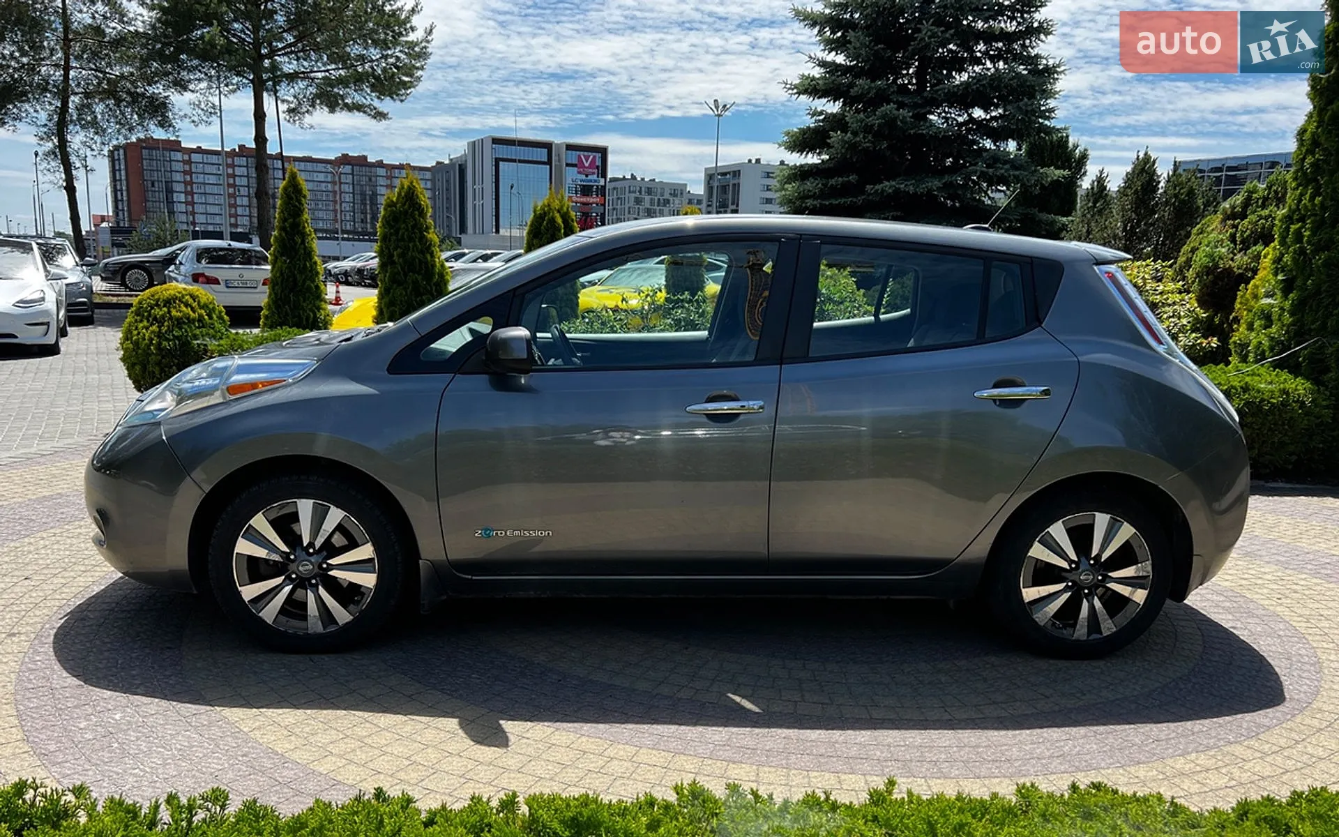 2016 Nissan Leaf - мініатюра 4