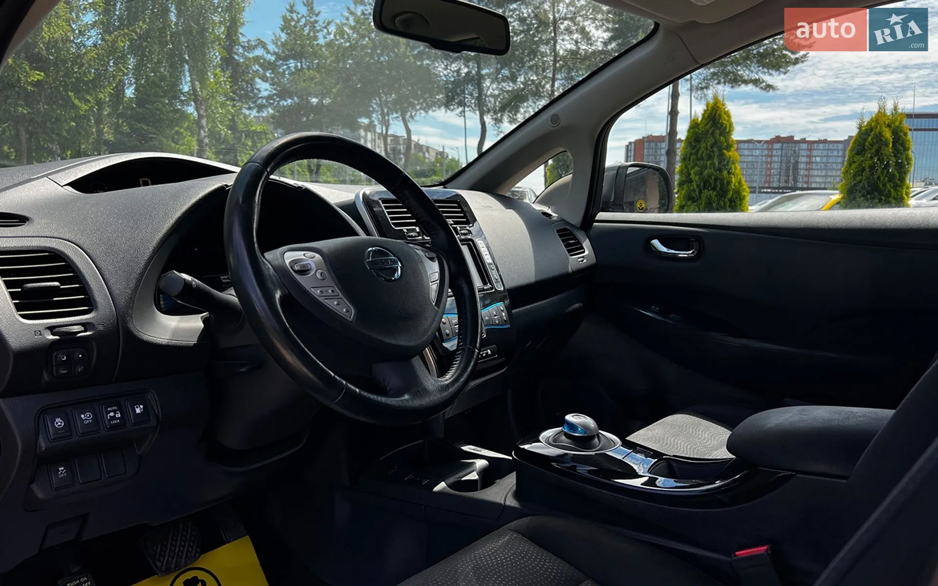 2016 Nissan Leaf - мініатюра 10