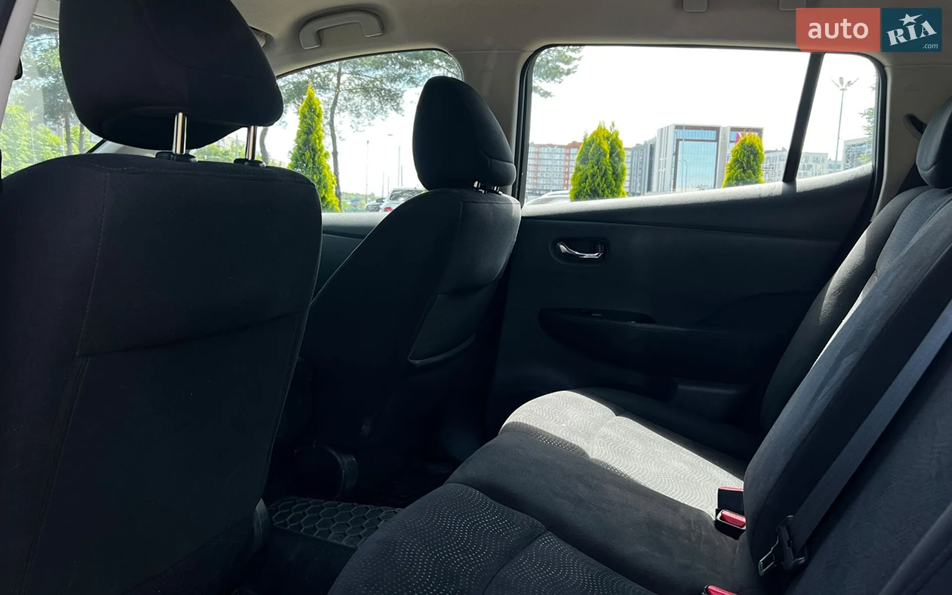 2016 Nissan Leaf - мініатюра 22