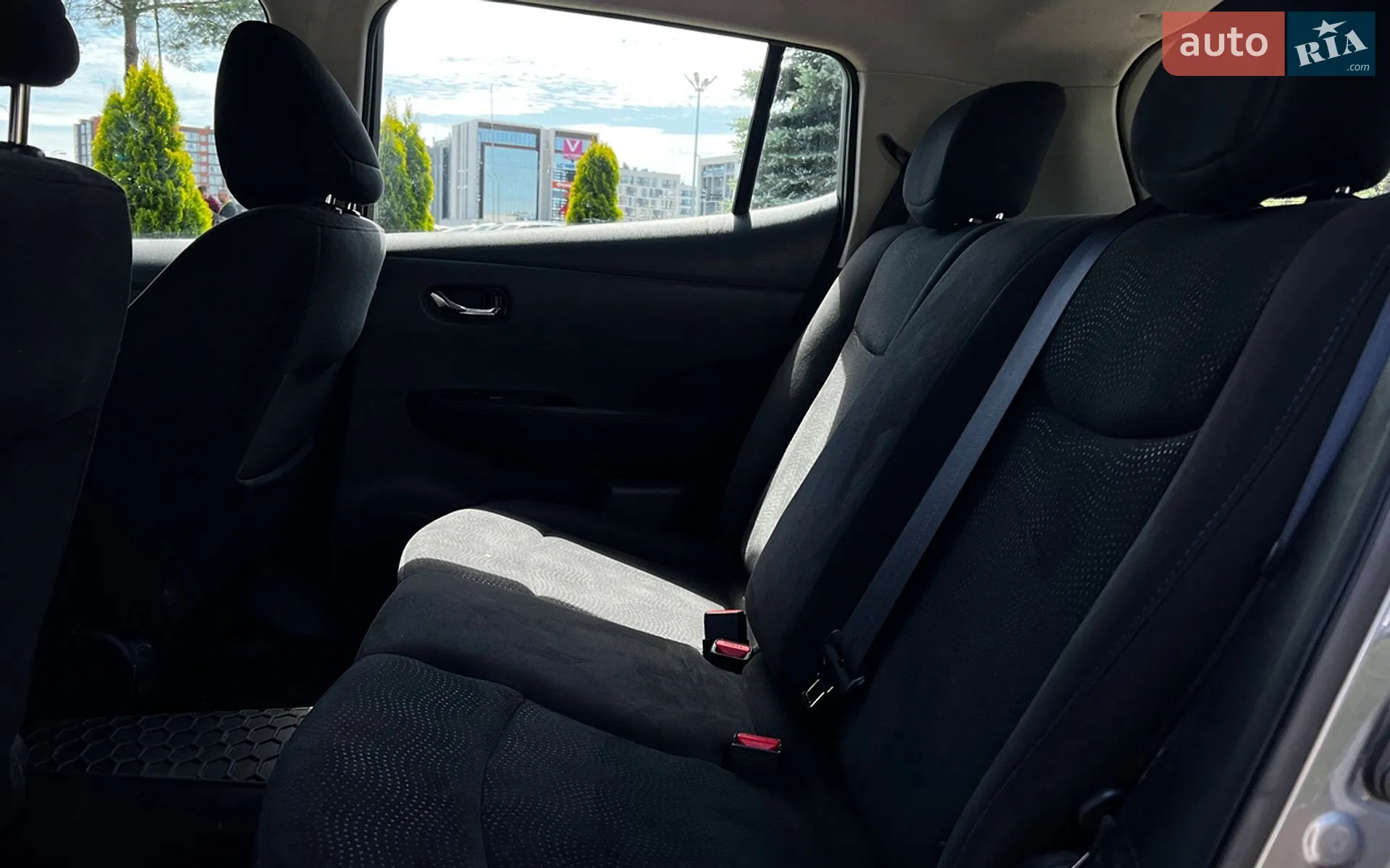 2016 Nissan Leaf - мініатюра 23