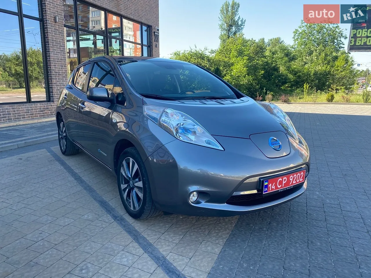2016 Nissan Leaf - мініатюра 24