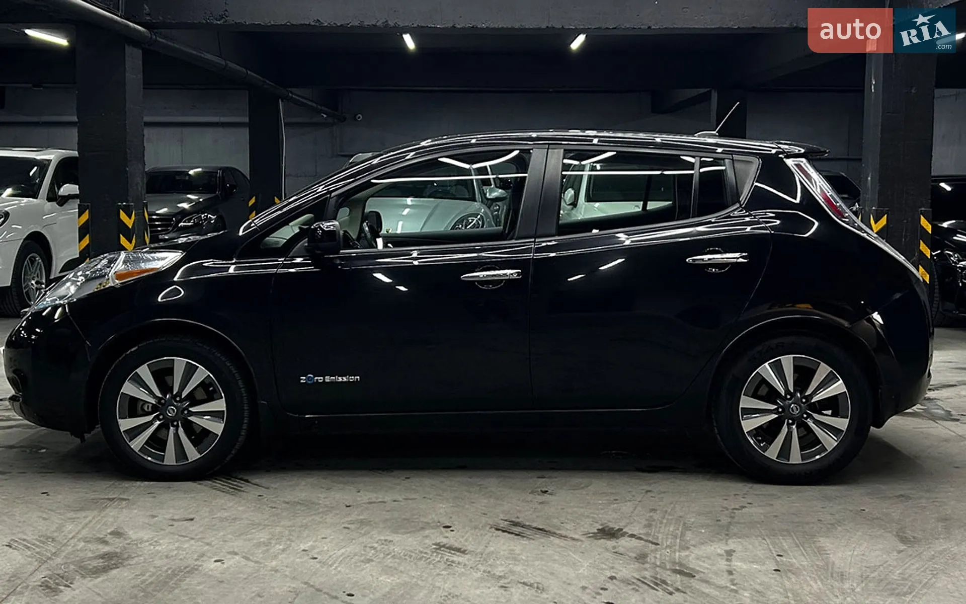 2017 Nissan Leaf - мініатюра 6