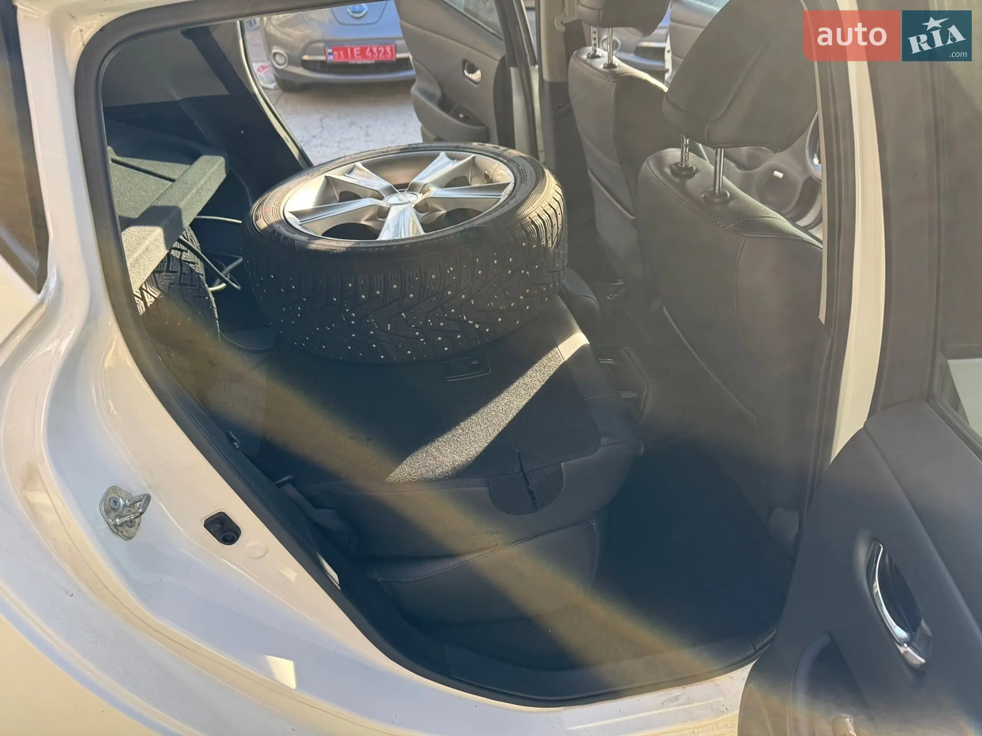 2014 Nissan Leaf - мініатюра 51