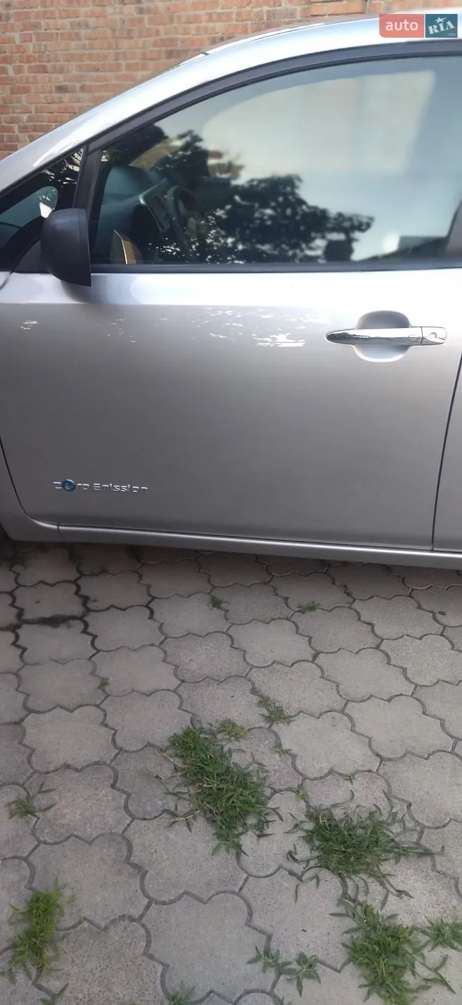 2013 Nissan Leaf - мініатюра 5