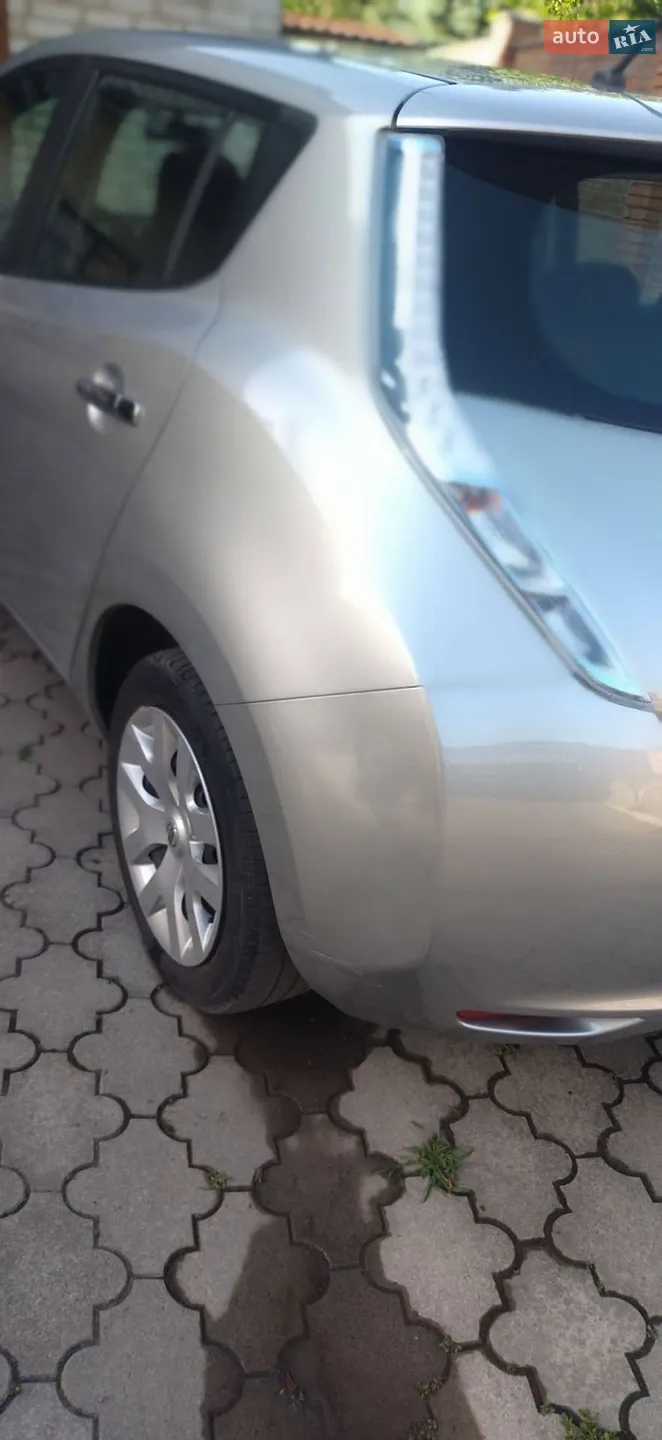 2013 Nissan Leaf - мініатюра 15