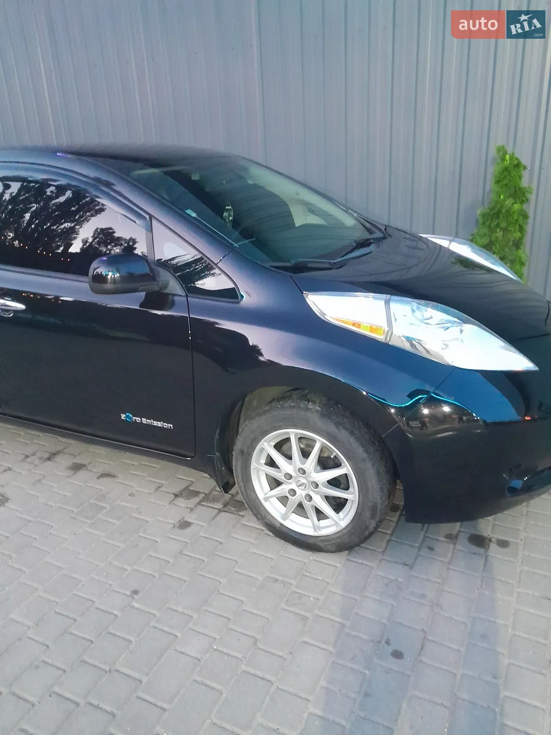 2017 Nissan Leaf - мініатюра 4