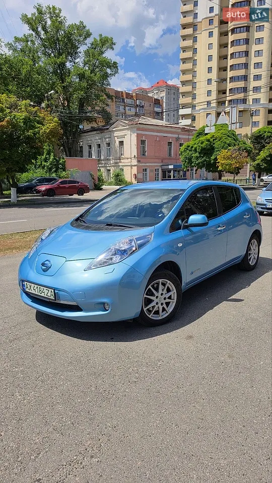2017 Nissan Leaf - мініатюра 16