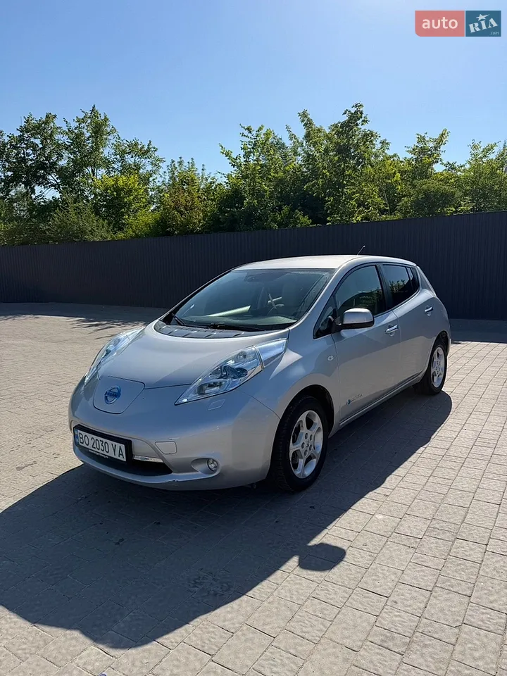 2011 Nissan Leaf - мініатюра 5