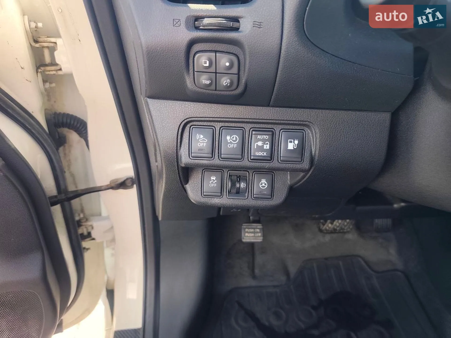 2014 Nissan Leaf - мініатюра 17