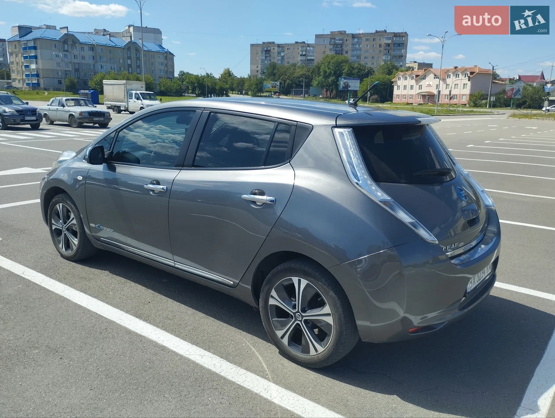 2014 Nissan Leaf - мініатюра 10
