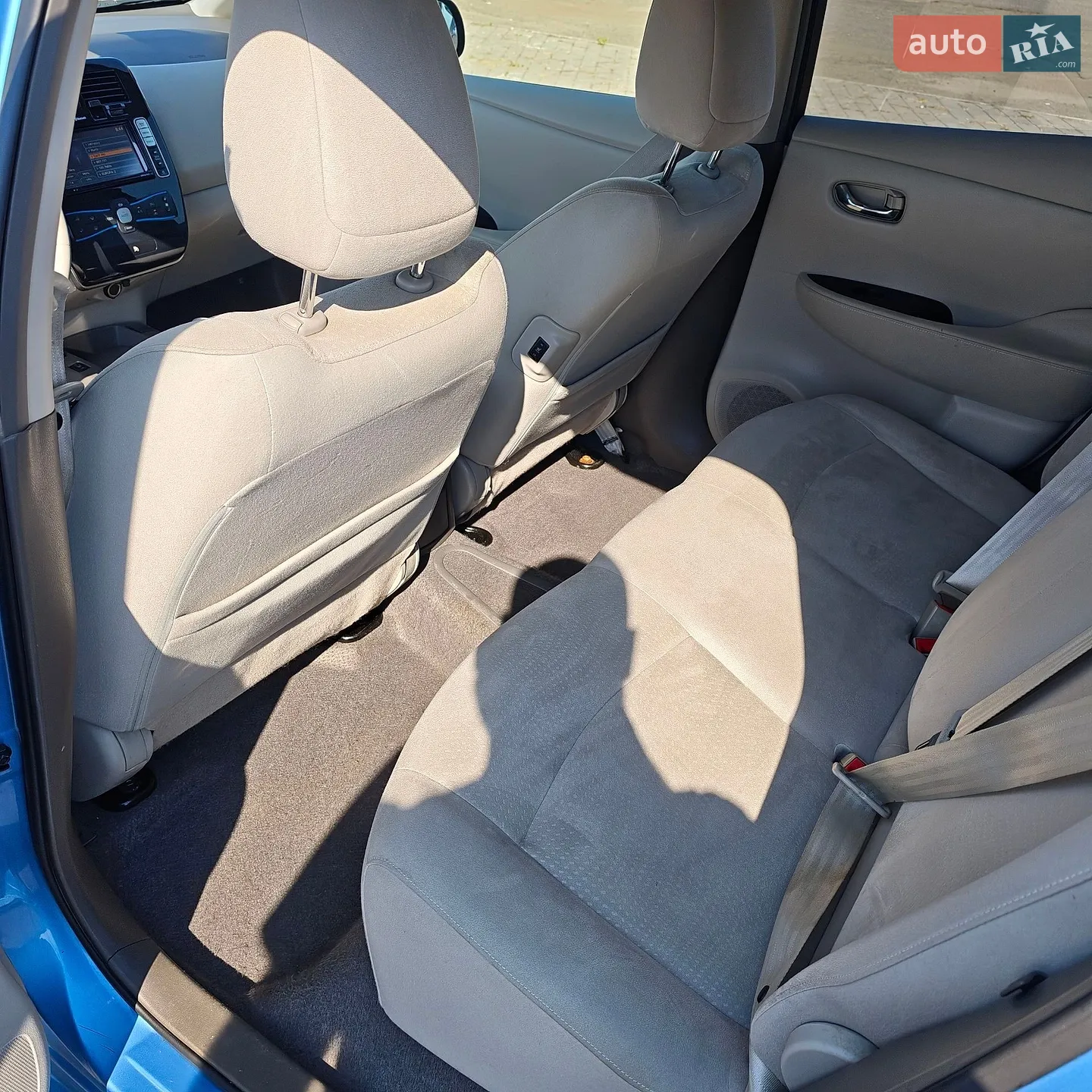 2011 Nissan Leaf - мініатюра 6