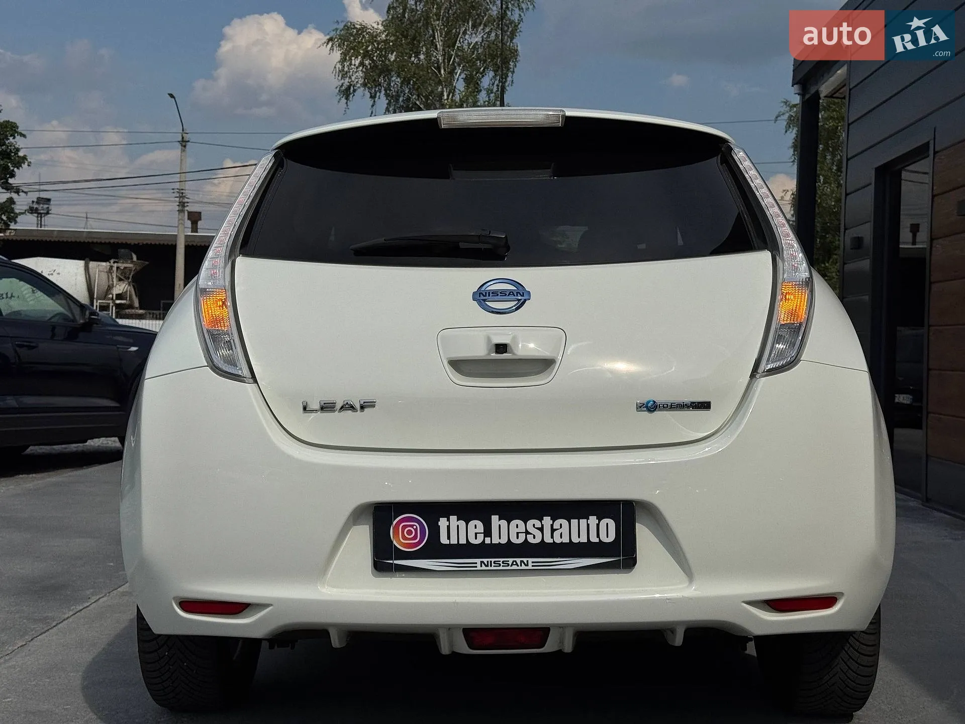 2016 Nissan Leaf - мініатюра 17