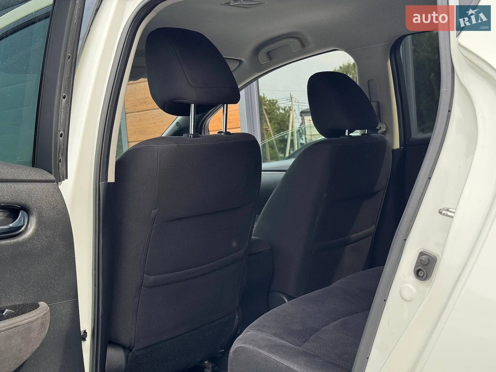 2016 Nissan Leaf - мініатюра 47