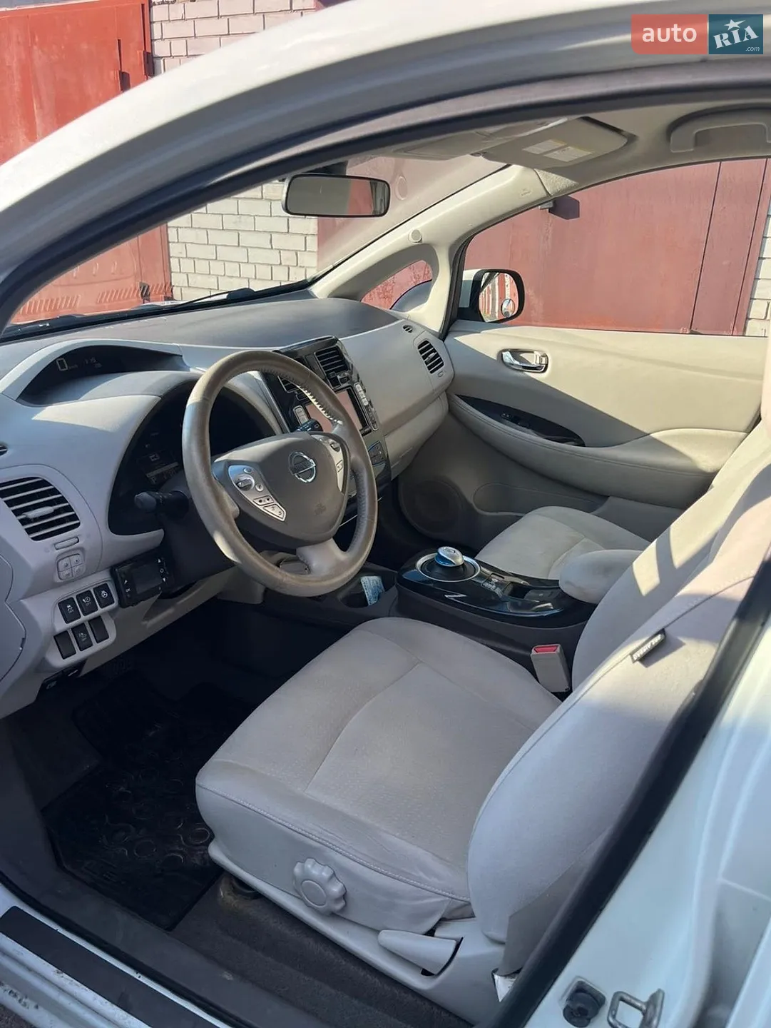 2012 Nissan Leaf - мініатюра 10