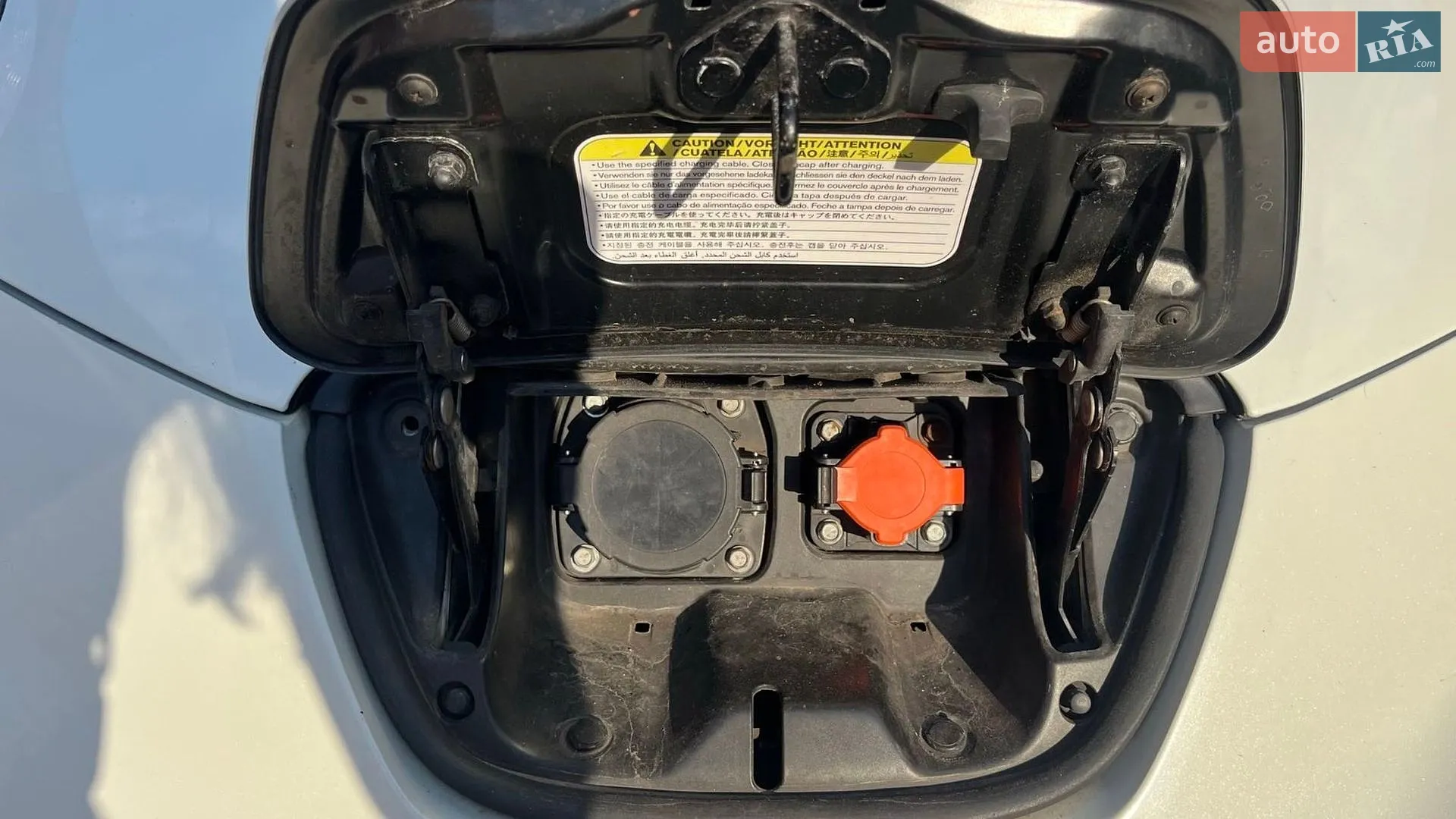 2012 Nissan Leaf - мініатюра 27