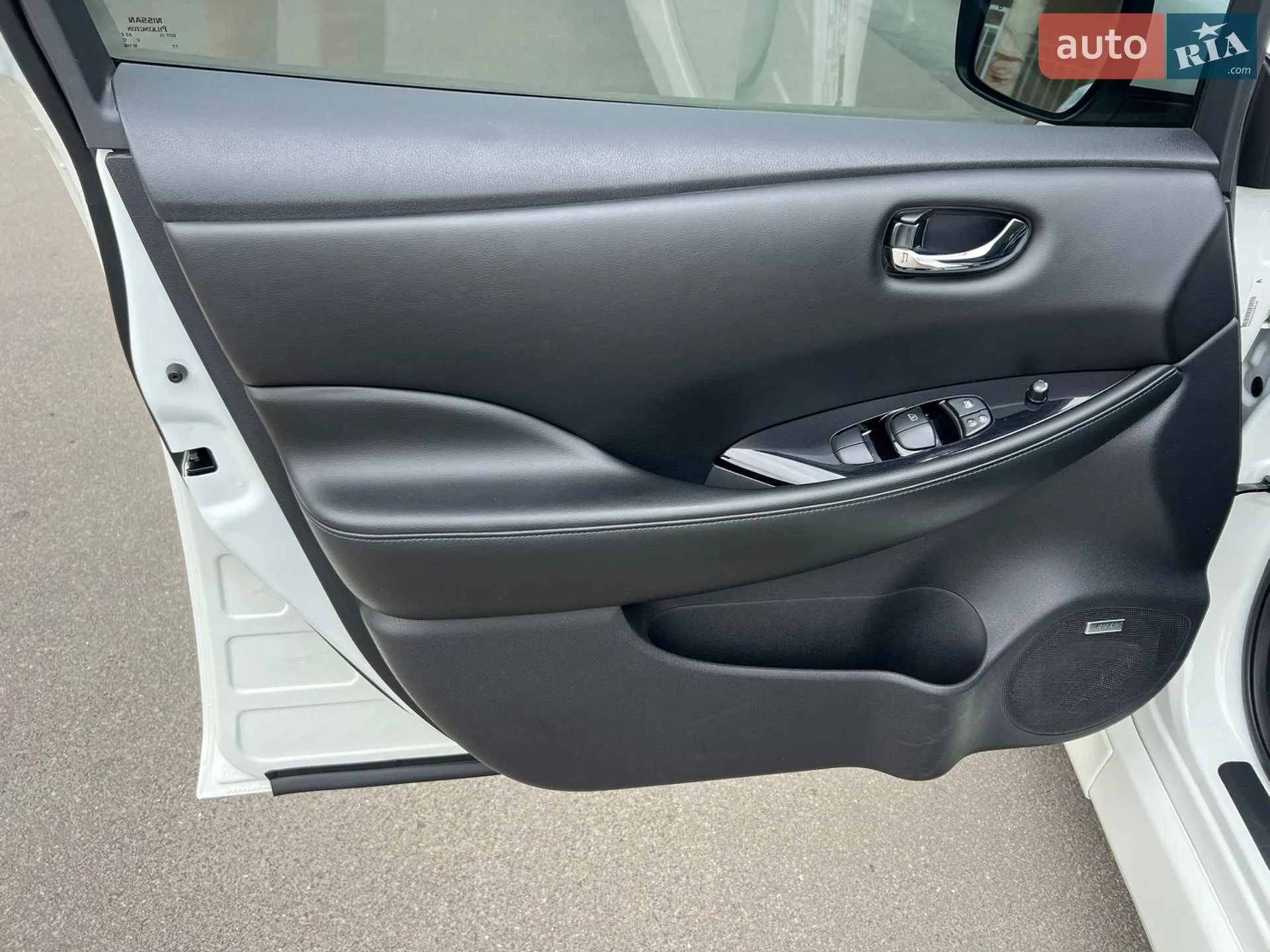 2020 Nissan Leaf - мініатюра 10