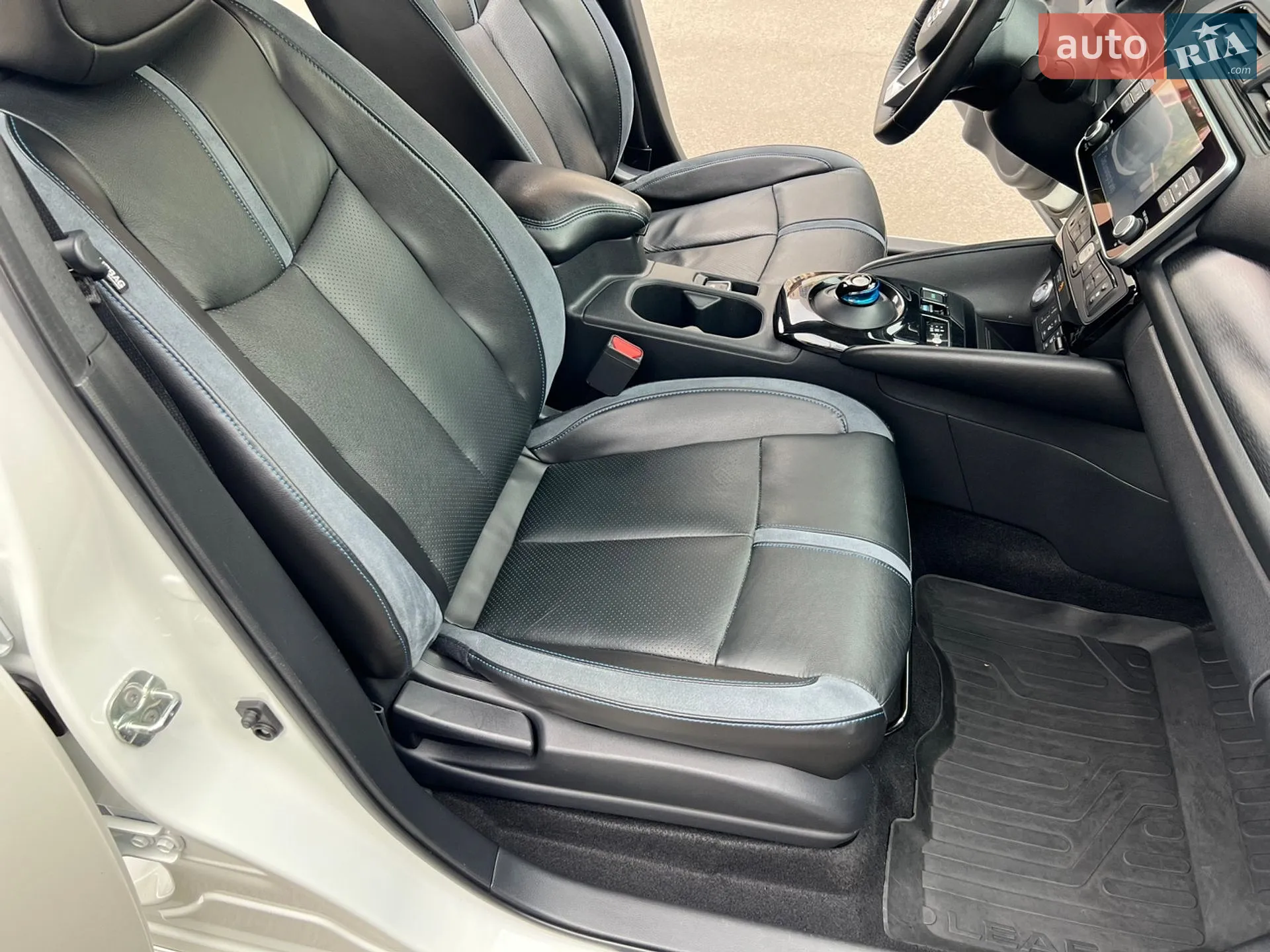 2020 Nissan Leaf - мініатюра 19