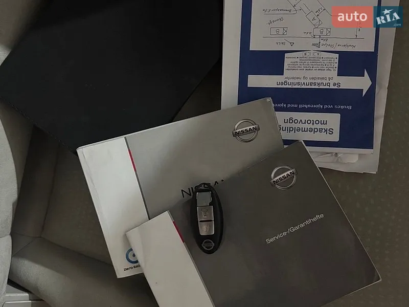 Хетчбек Nissan Leaf 2012 в Львові документ
