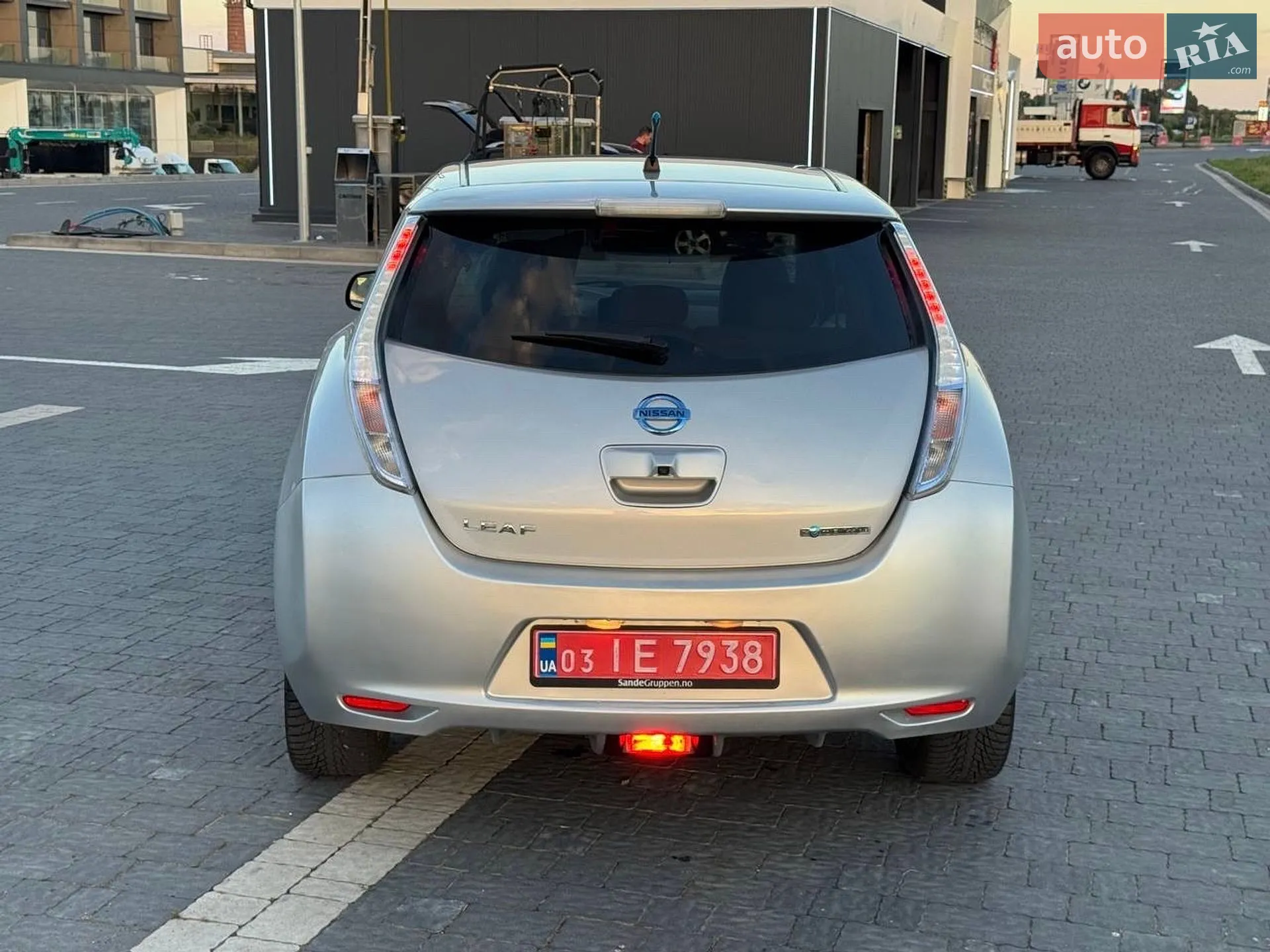 2012 Nissan Leaf - мініатюра 15