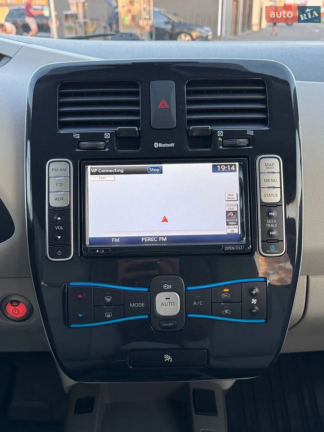 2012 Nissan Leaf - мініатюра 23