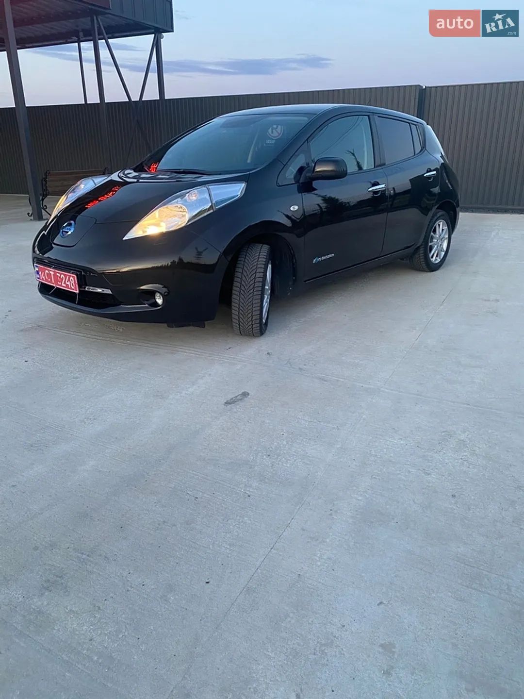 2015 Nissan Leaf - мініатюра 2
